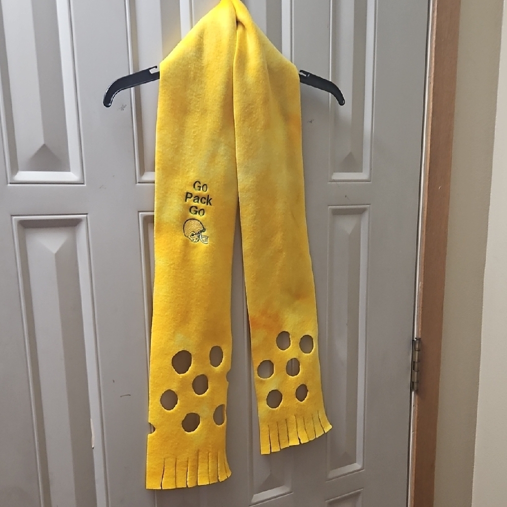 Green Bay Packers Yellow Go Pack Go Scarf